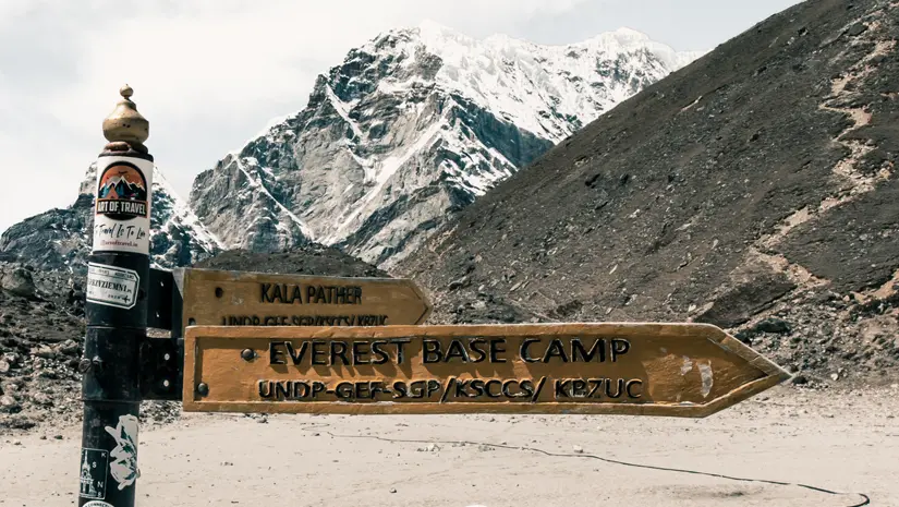 Direction to Everest Base Camp